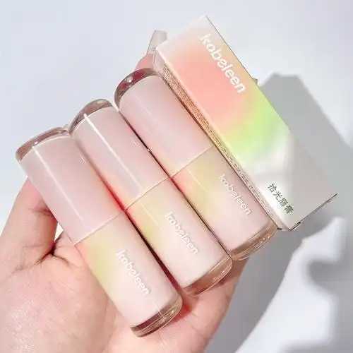 唇膏一次的使用量是多少 唇膏一次的使用量是多少