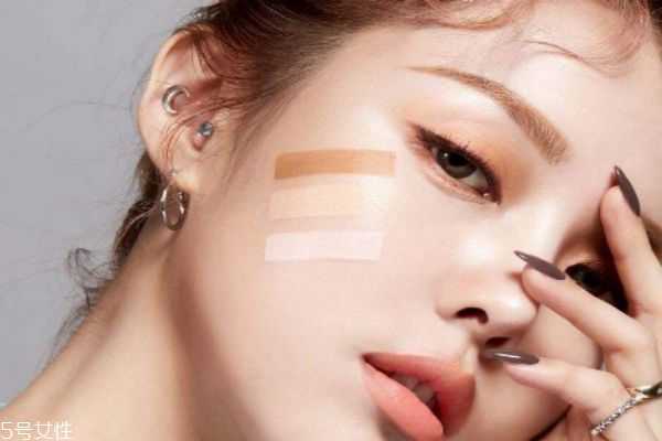 怎样让粉底液更服帖？怎么能让底妆服帖