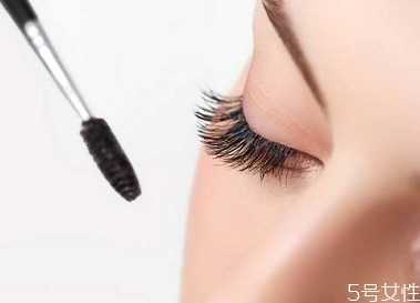 假睫毛不翘怎么办