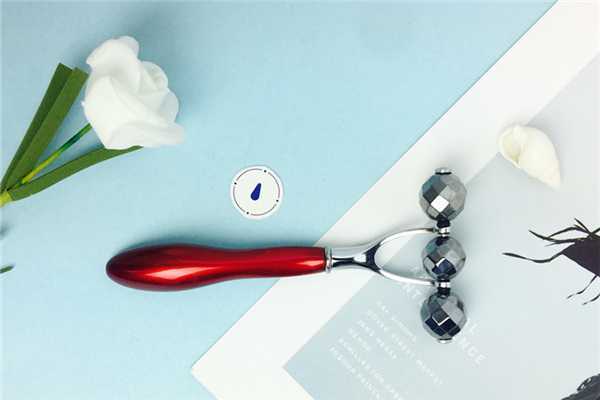 美容仪在面膜前用还是在面膜后用 美容仪在面膜前用还是在面膜后用