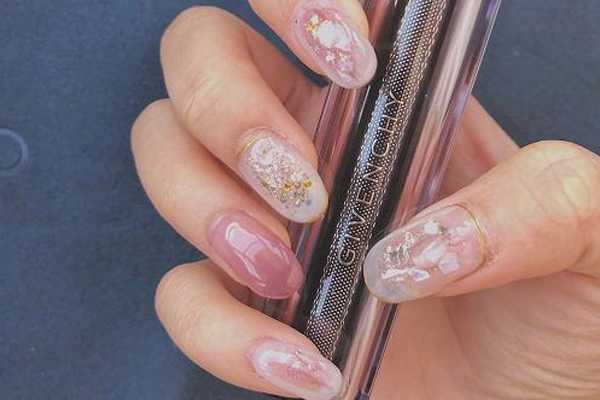 精致漂亮新年美甲图片 好运时髦新年美甲 精致漂亮新年美甲图片 好运时髦新年美甲