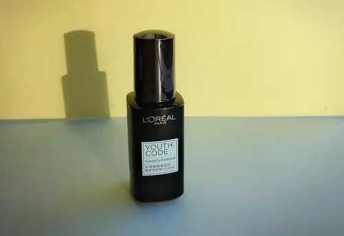 眼部肌底液和眼霜可以一起用吗？正确使用顺序是什么？