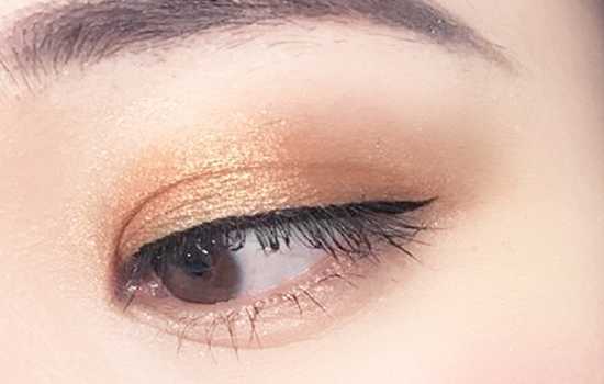 眼妆怎么画最迷人漂亮？怎样画眼妆简单又漂亮