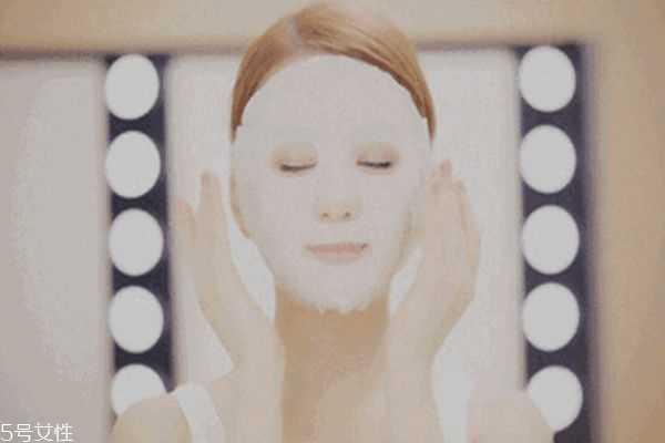 干皮应该怎么护肤呢 适合干皮的护肤品有什么呢