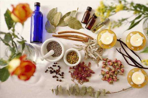 单方精油怎么调配?单方精油用什么基础油 单方精油怎么调配?单方精油用什么基础油