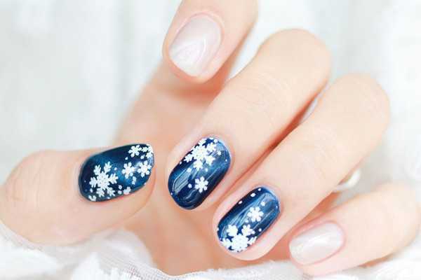 美甲多久做一次比较好 美甲多久做一次比较好