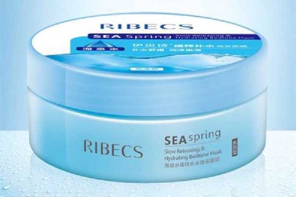 睡眠面膜涂抹方法 睡眠面膜涂抹方法