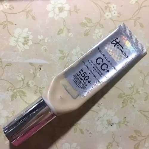 cc霜适用人群有哪些?cc霜适合什么年龄的人用 cc霜适用人群有哪些?cc霜适合什么年龄的人用