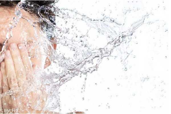 红血丝可以用芦荟胶吗