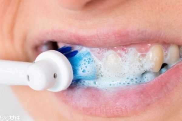 洗牙粉有副作用吗 洗牙粉有副作用吗