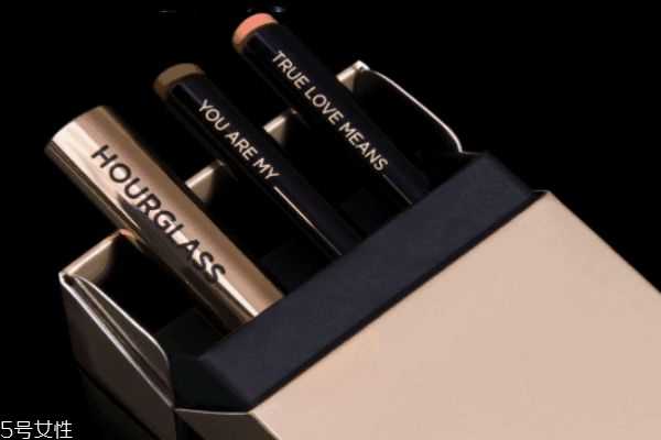 烟管口红值得入手吗 hourglass烟管口红价格