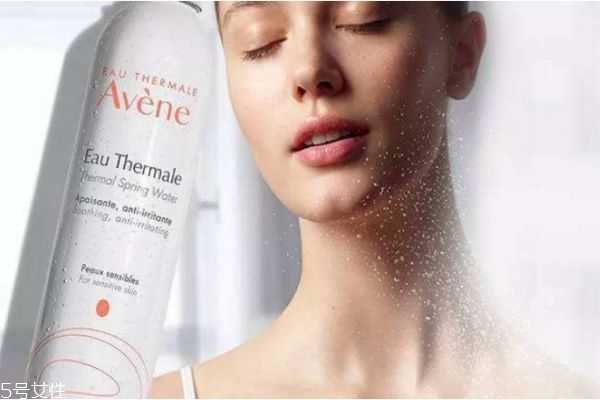 如何选购补水喷雾