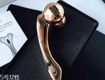 lacues瘦脸仪防水吗?lacues24k玫瑰金瘦脸仪清洗方法 lacues瘦脸仪防水吗?lacues24k玫瑰金瘦脸仪清洗方法