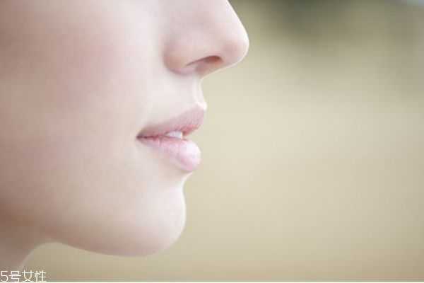 泰国cibio2唇膜什么味道