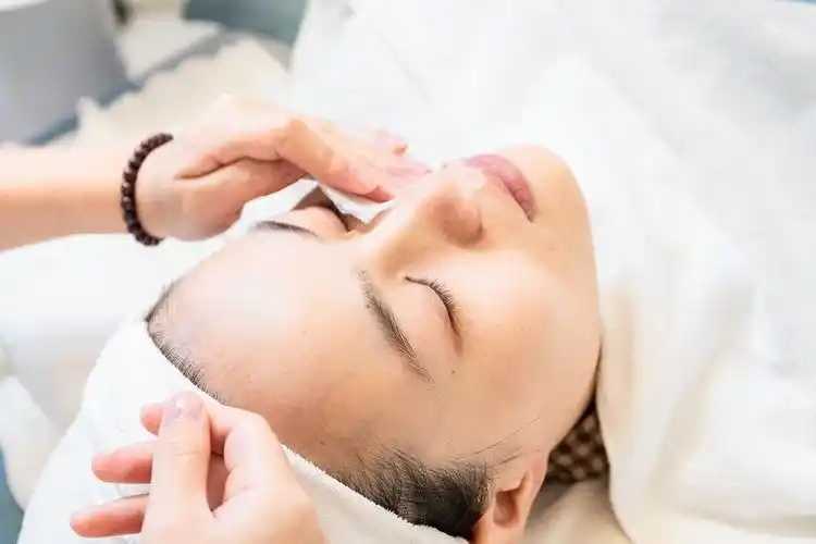 如何鉴别洁面霜质量的好坏