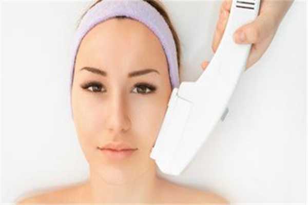 黑眼圈不熬夜会消失吗