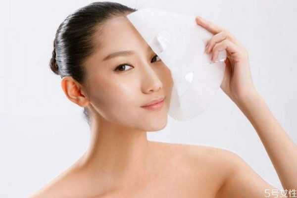 面膜晒了以后还能用吗？面膜用开水烫了能用吗