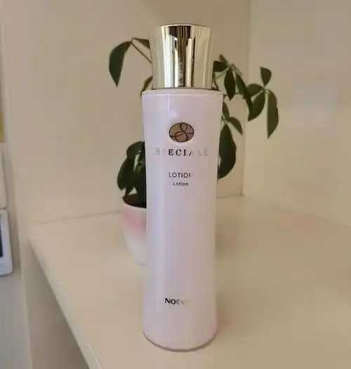 凝露含有积雪草的成分吗