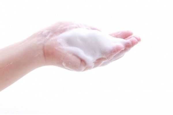 洁面仪会把毛孔变大吗