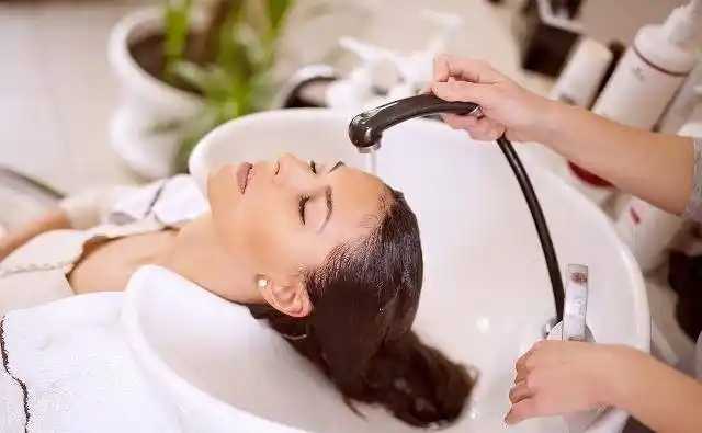 洗发水需要经常换着用吗