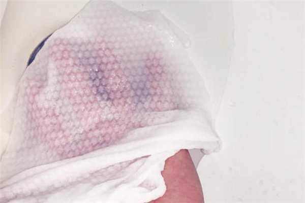 洗脸巾可以卸妆吗？洗脸巾可以洗澡吗