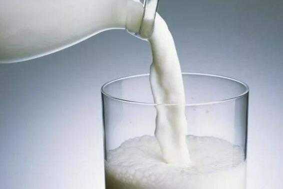 过期牛奶能洗脸吗 过期牛奶能洗脸吗