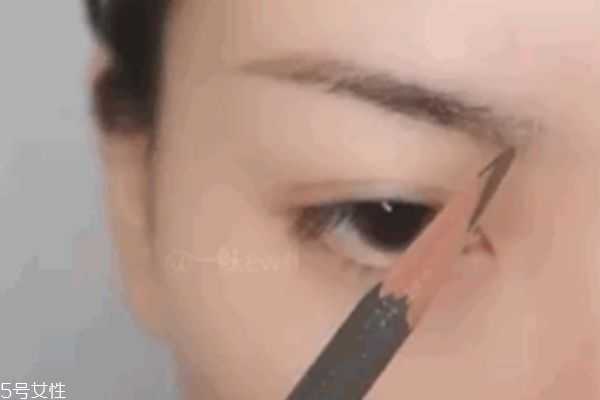 细长眉毛怎么画？细眉毛画法图解