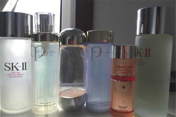 收敛水和面膜的顺序是什么