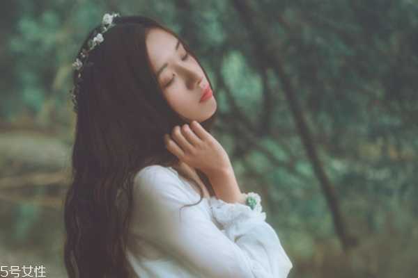 去眼部皱纹最好的方法