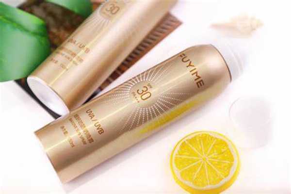 防晒霜天天涂好吗