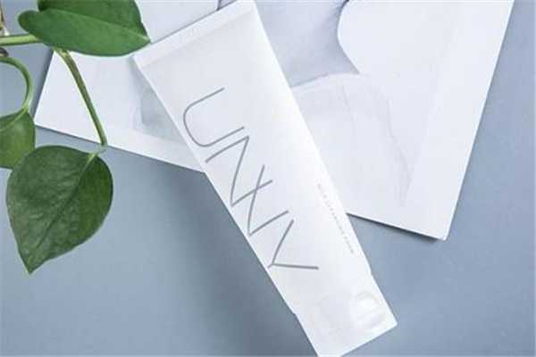 氨基酸洗面奶的ph值是多少 氨基酸洗面奶的ph值是多少