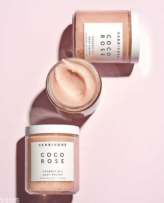 herbivore玫瑰椰子身体磨砂膏怎么样 提升浴室幸福感