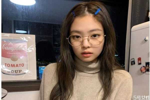 脸上长痘痘怎么处理?脸上经常长痘怎么解决 脸上长痘痘怎么处理?脸上经常长痘怎么解决