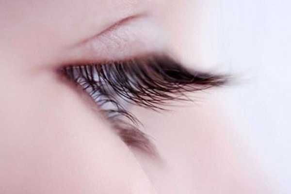 睫毛增长液哪个牌子好用 睫毛增长液哪个牌子好用