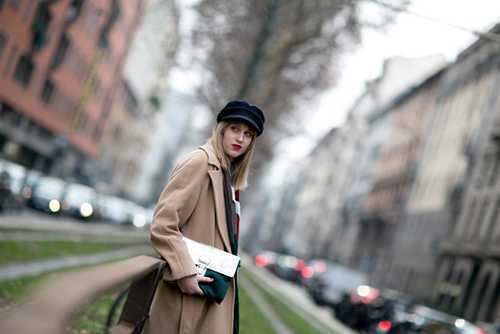 秋冬季节小个子女生怎么穿衣显高 秋冬季节小个子女生怎么穿衣显高