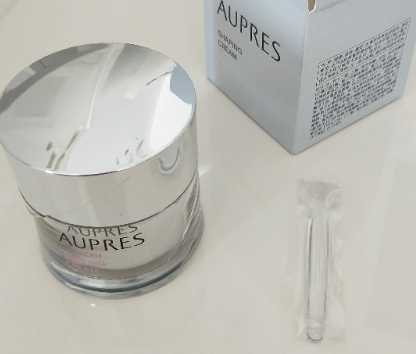 欧珀莱和兰芝哪个好？欧珀莱和兰芝适合肤质不同