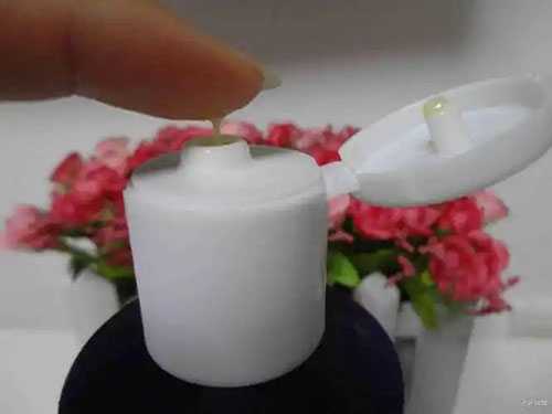 染发霜和染发膏区别