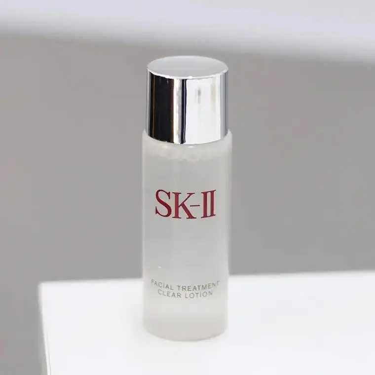 skll精华露和嫩肤露先用哪个 skll精华露和嫩肤露先用哪个