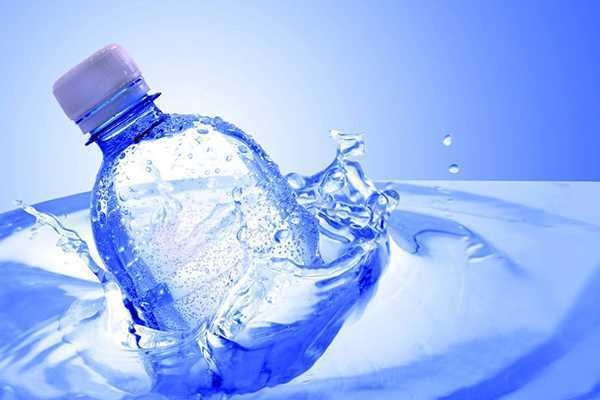 加湿器用什么水比较好 加湿器用什么水比较好