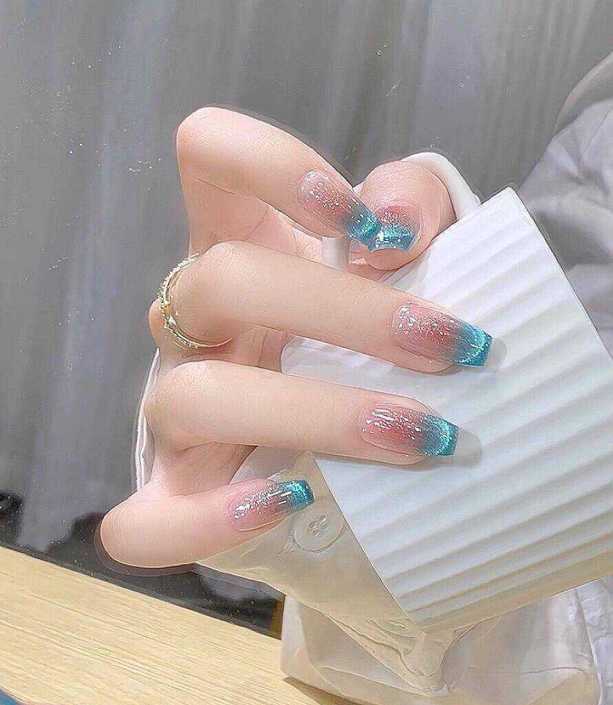 哪个猫眼颜色指甲好看 哪个猫眼颜色指甲好看