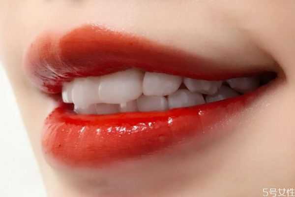 怎么判断唇釉是否过期？唇釉过期有什么现象