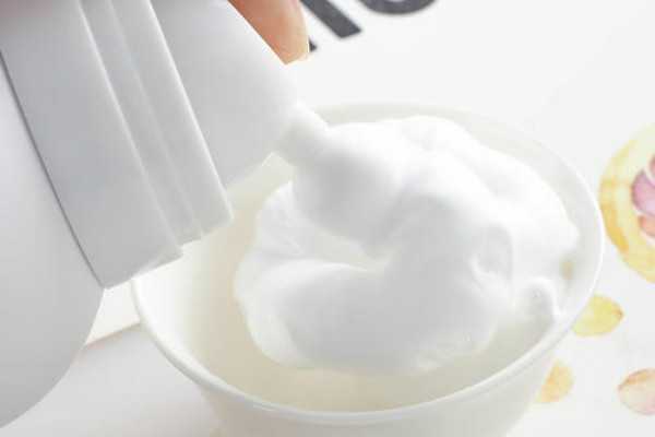 洁面慕斯怎么用