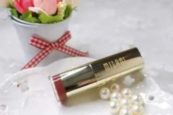 高中生用哪种口红好？一百元内有哪些好看的口红