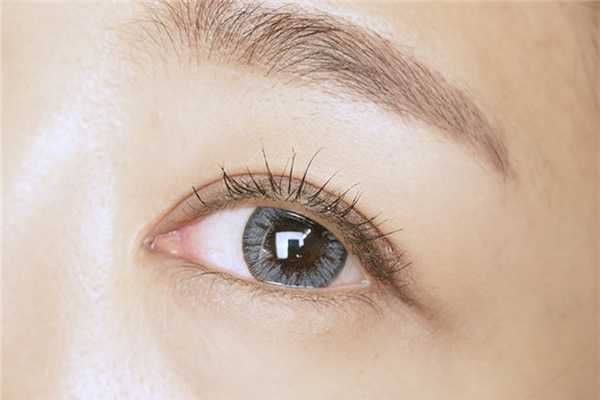 美瞳是硬的还是软的 美瞳是硬的还是软的