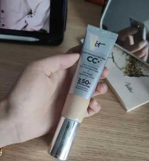 cc霜会堵塞毛孔吗