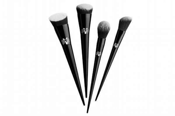 化妆刷什么材质好?化妆刷不同材质的区别 化妆刷什么材质好?化妆刷不同材质的区别