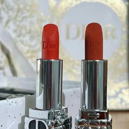 红棕色口红适合什么肤色 红棕色口红适合什么肤色