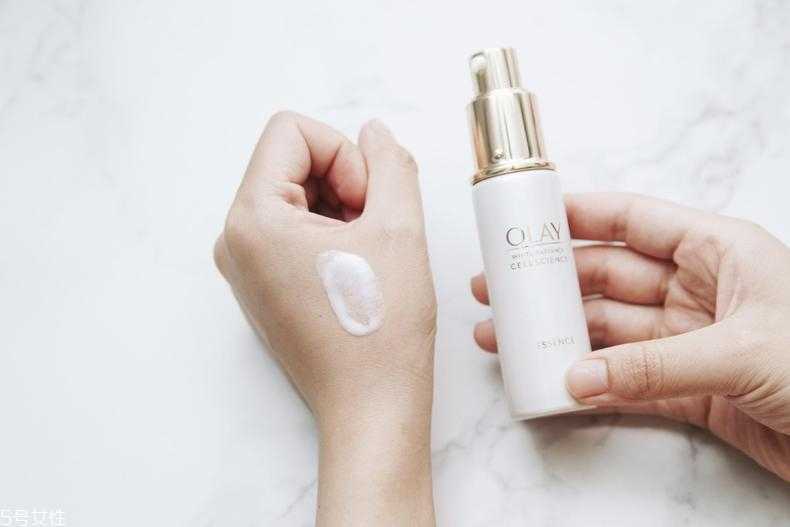 olay水感透白系列与水感透白臻粹系列哪个好？什么区别？