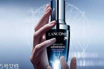 色斑用什么肌底液好？