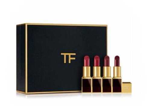 /哪个牌子的口红滋润好用持久